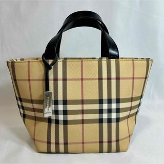 バーバリー(BURBERRY)のps.yuki様 ⭕️Burberry ノバチェック 　PVC チャーム付(ハンドバッグ)