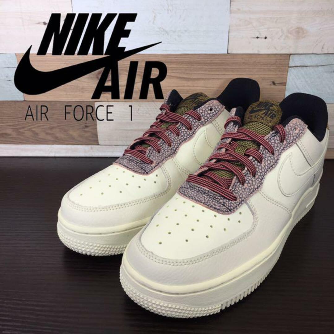 NIKE(ナイキ)のNIKE AIR FORCE 1 24 cm レディースの靴/シューズ(スニーカー)の商品写真