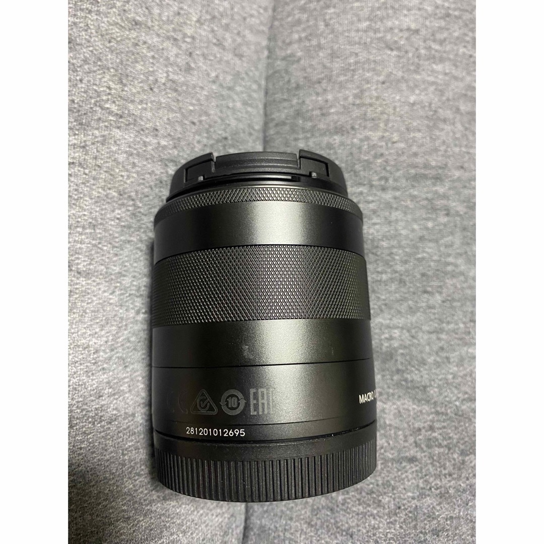 Canon EF-M 18-55mm F3.5-5.6 STM スマホ/家電/カメラのカメラ(レンズ(ズーム))の商品写真
