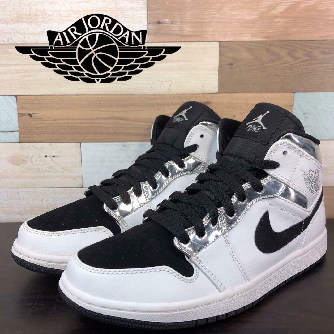 NIKE(ナイキ)のNIKE AIR JORDAN 1 MID 25cm メンズの靴/シューズ(スニーカー)の商品写真