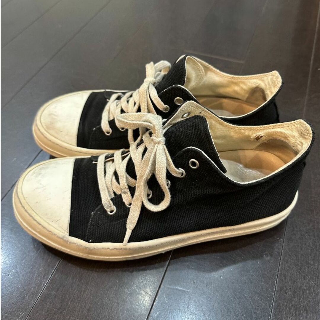 DRKSHDW(ダークシャドウ)のRICK OWENS DRKSHDW ramones low メンズの靴/シューズ(スニーカー)の商品写真