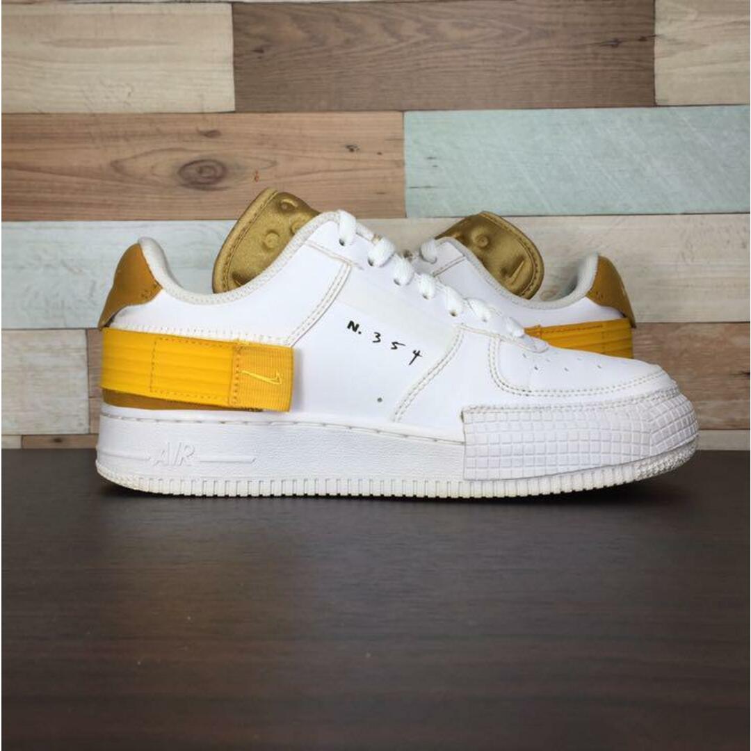 NIKE(ナイキ)のNIKE AIR FORCE 1-TYPE 23.5cm レディースの靴/シューズ(スニーカー)の商品写真