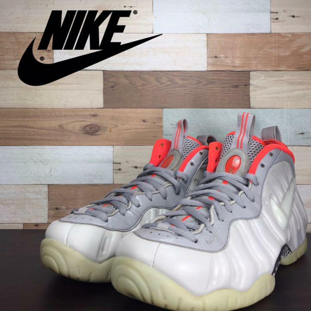 NIKE(ナイキ)のNIKE AIR FOAMPOSITE PRO PRM 28.5cm メンズの靴/シューズ(スニーカー)の商品写真