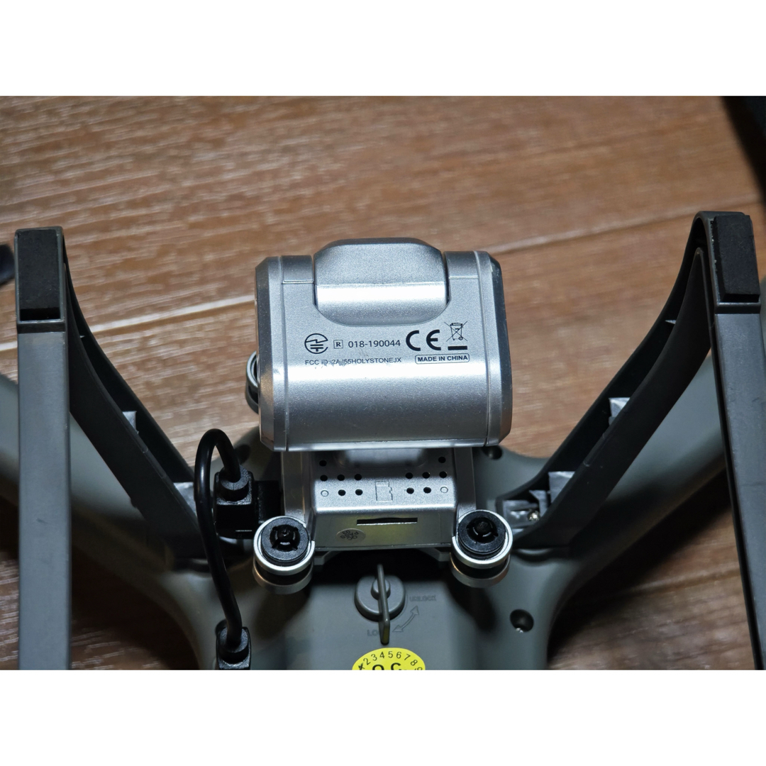 4Kドローン】ケース付 Holy Stone HS700D 《動作品》 4Kドローン】ケース付 Holy Stone HS700D 《動作品》