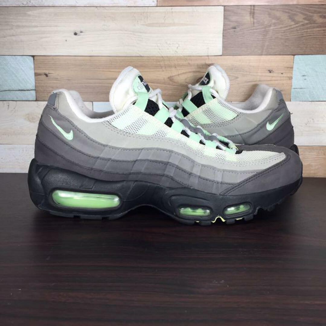 NIKE(ナイキ)のNIKE AIR MAX 95 25cm メンズの靴/シューズ(スニーカー)の商品写真