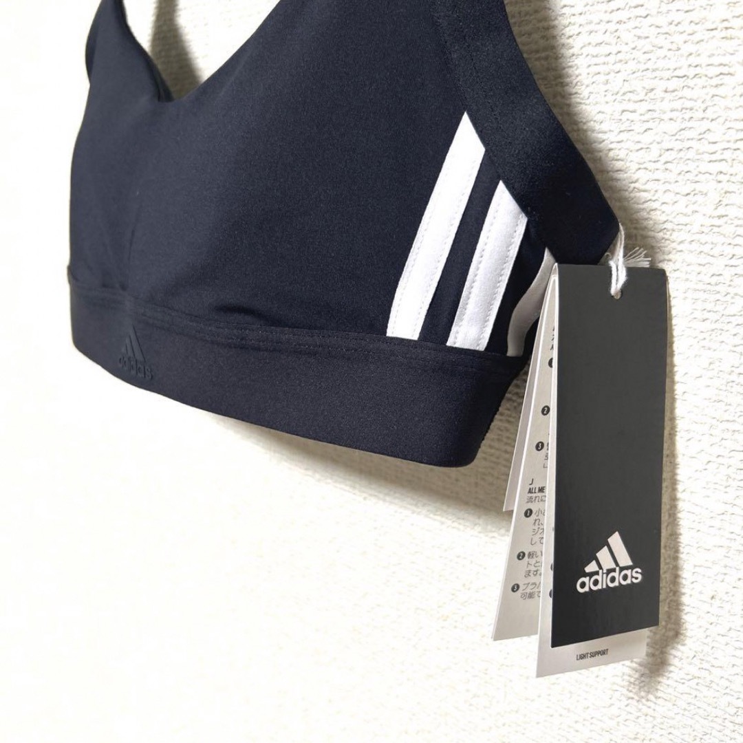 adidas(アディダス)の【新品】adidas アディダス 3ストライプ ブラ スポーツブラ スポブラ レディースのトップス(ベアトップ/チューブトップ)の商品写真