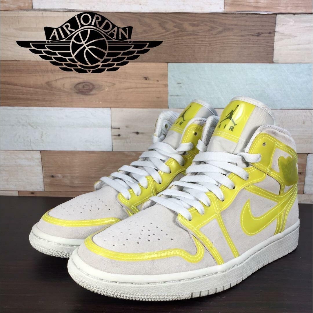 NIKE(ナイキ)のNIKE AIR JORDAN 1 MID LX  24.5cm レディースの靴/シューズ(スニーカー)の商品写真