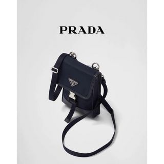 プラダ(PRADA)の【PRADA】プラダ Re-Nylon & サフィアーノレザー スマホケース(ショルダーバッグ)