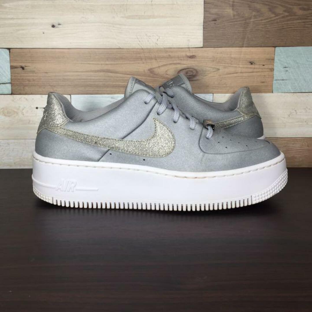 NIKE(ナイキ)のNIKE AIR FORCE 1 SAGE LOW  24.5cm レディースの靴/シューズ(スニーカー)の商品写真