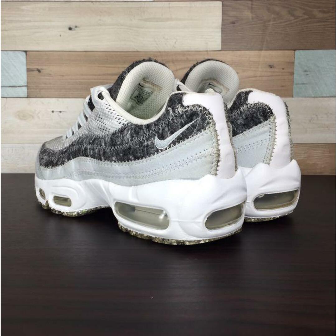 NIKE(ナイキ)のNIKE AIR MAX 95 SE 23.5cm レディースの靴/シューズ(スニーカー)の商品写真