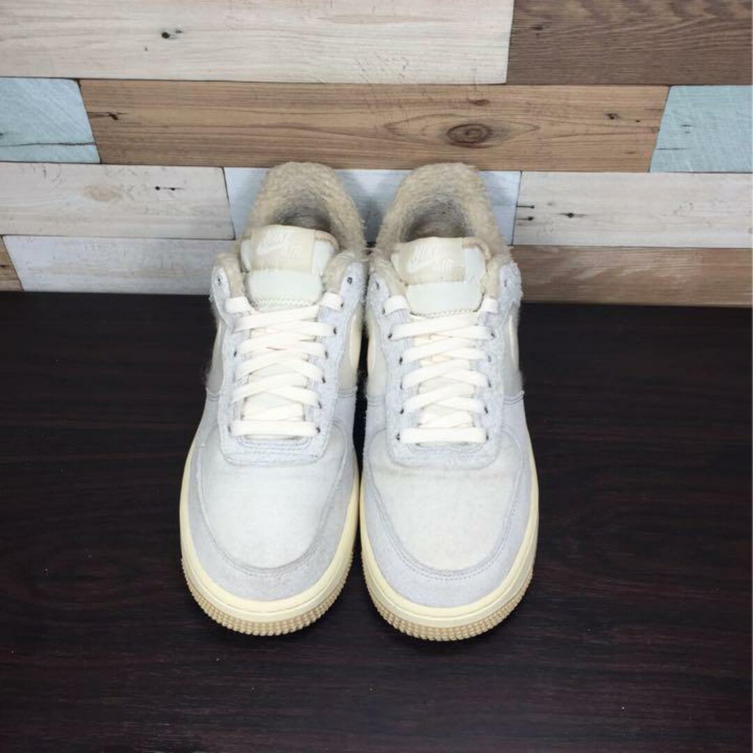 NIKE(ナイキ)のNIKE AIR FORCE 1 '07 LV28 25cm メンズの靴/シューズ(スニーカー)の商品写真