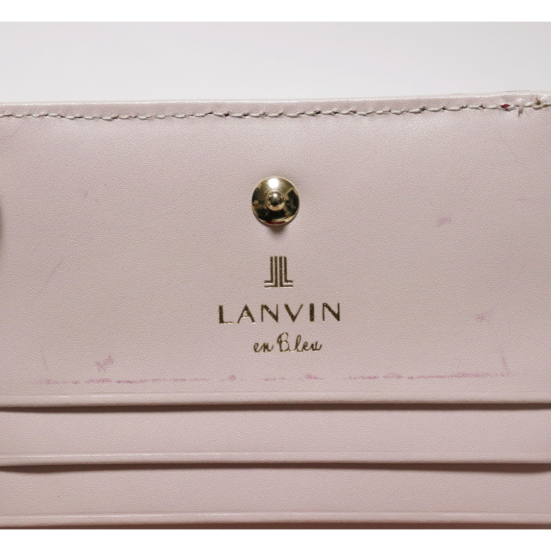 LANVIN en Bleu(ランバンオンブルー)の《ランバンオンブルー》新品 ボックス小銭入れ付 星柄エナメルレザー 二つ折り財布 レディースのファッション小物(財布)の商品写真
