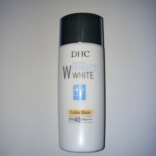 ディーエイチシー(DHC)のDHC 薬用 パーフェクト ホワイト PW カラーベース アプリコット(化粧下地)