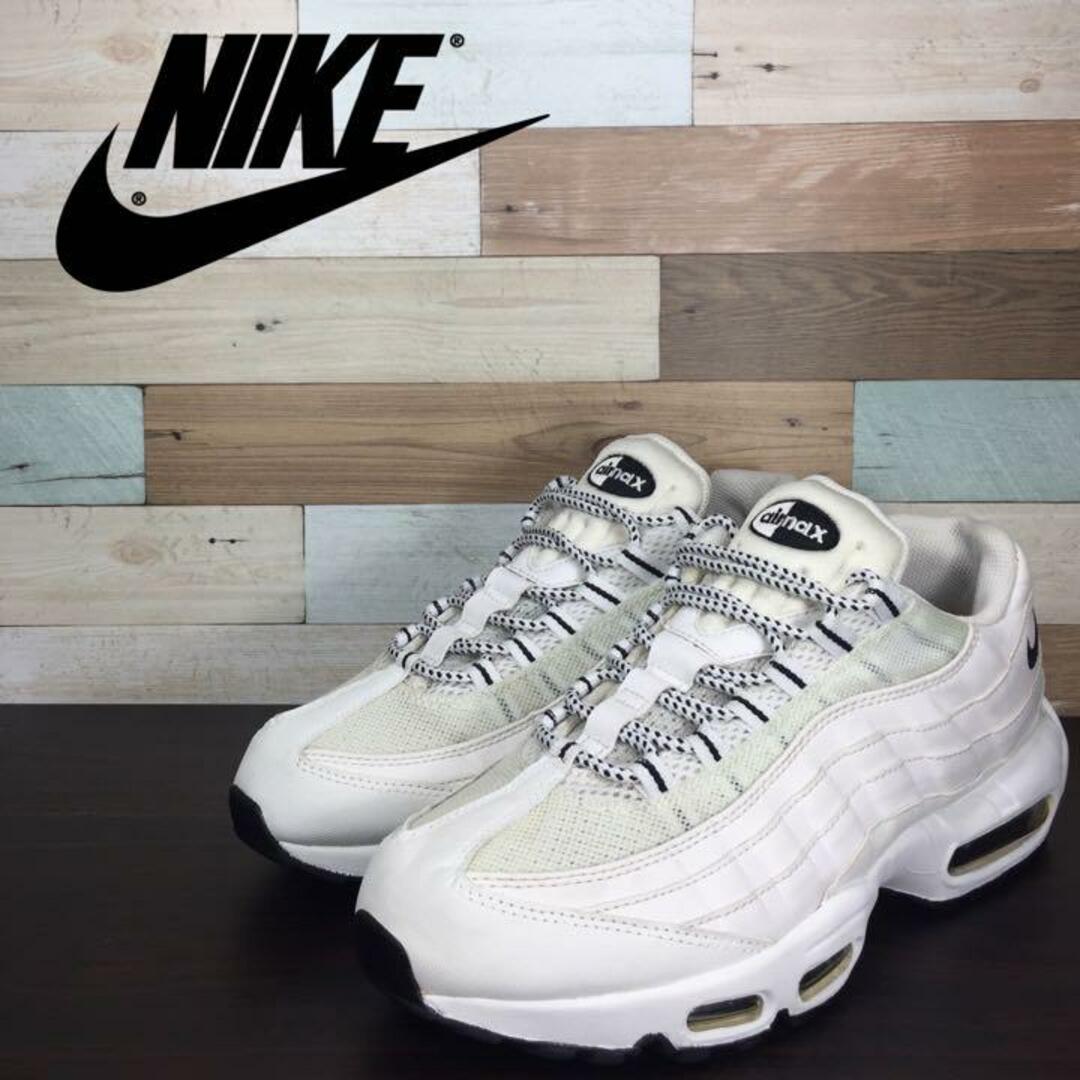 NIKE(ナイキ)のNIKE AIR MAX 95 OG OREO 28cm メンズの靴/シューズ(スニーカー)の商品写真