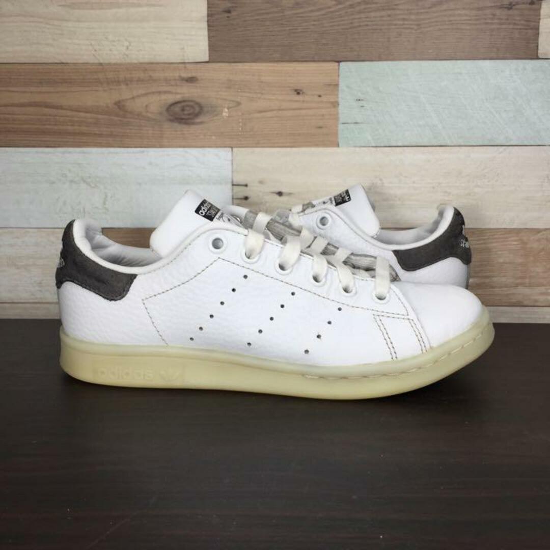 adidas(アディダス)のadidas Originals STAN SMITH 22cm レディースの靴/シューズ(スニーカー)の商品写真