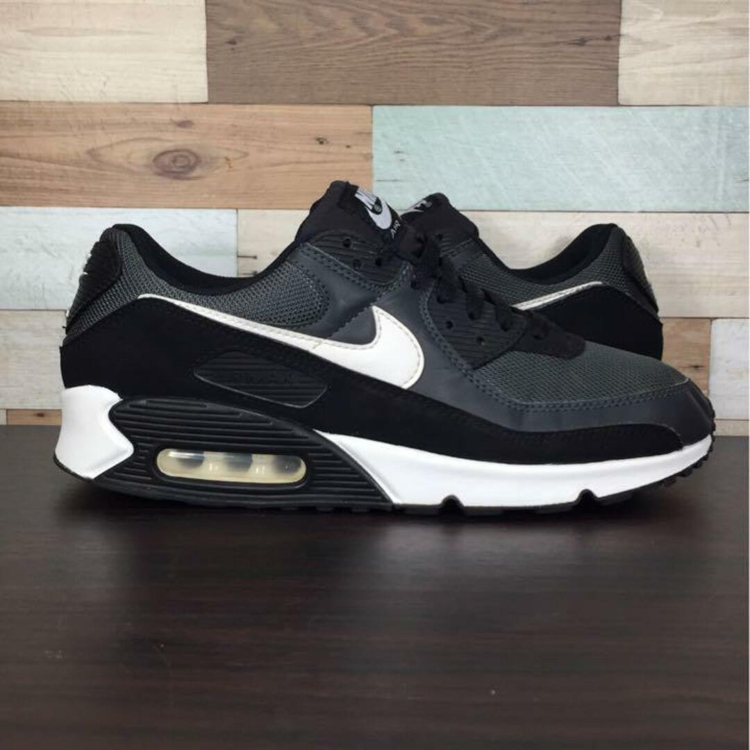 NIKE(ナイキ)のNIKE AIR MAX 90 28cm メンズの靴/シューズ(スニーカー)の商品写真