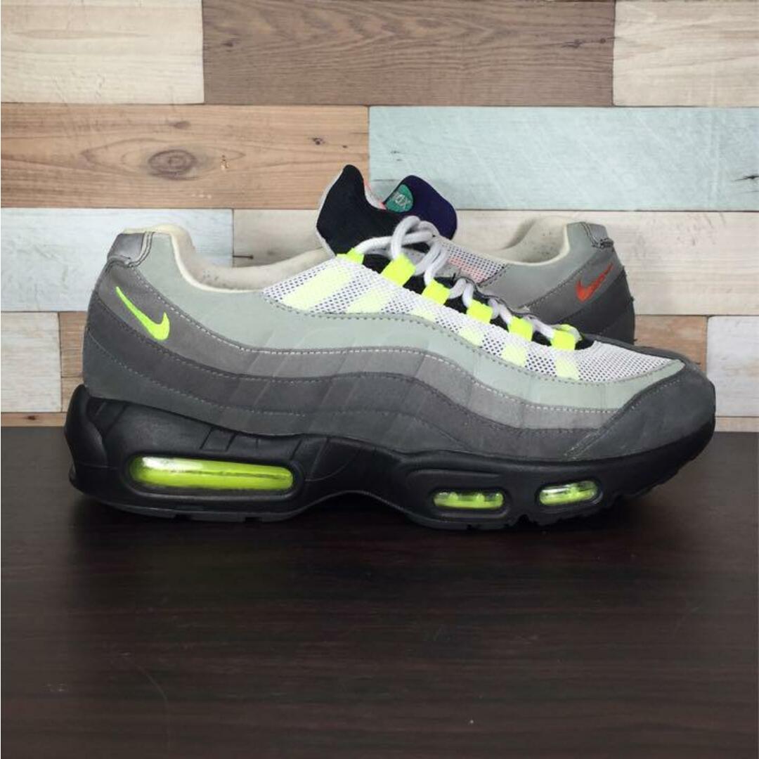 NIKE(ナイキ)のNIKE AIR MAX 95 OG QS 27.5cm メンズの靴/シューズ(スニーカー)の商品写真