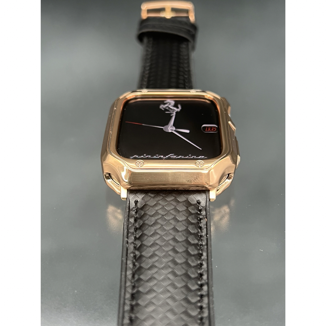 アップルウォッチ　ブラックカーボンラバー　クロームケース メンズの時計(ラバーベルト)の商品写真