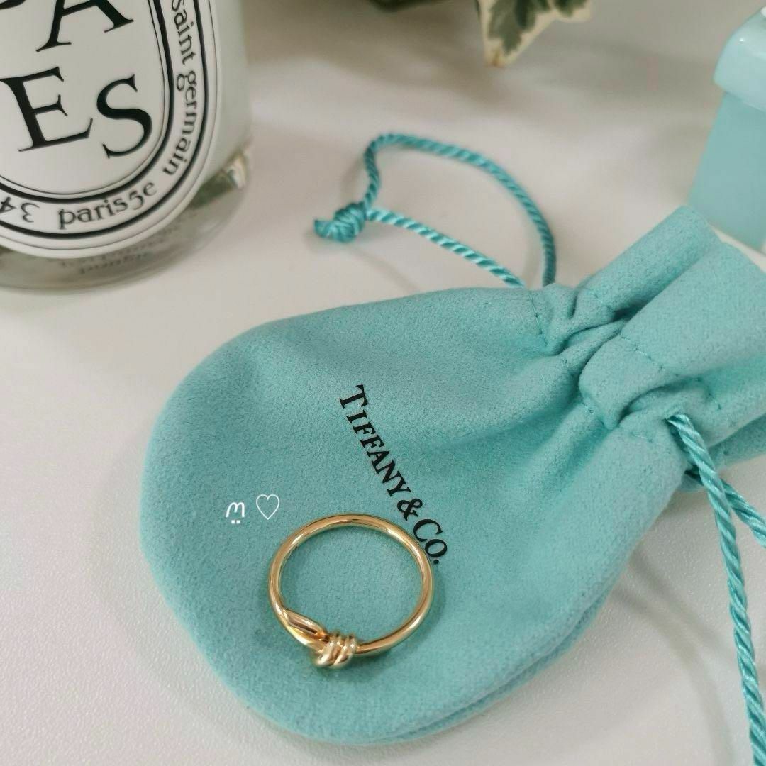 Tiffany & Co.(ティファニー)のティファニー　ノットリング　13号　Ꮶ18イエローゴールド　リボン　現行品 レディースのアクセサリー(リング(指輪))の商品写真