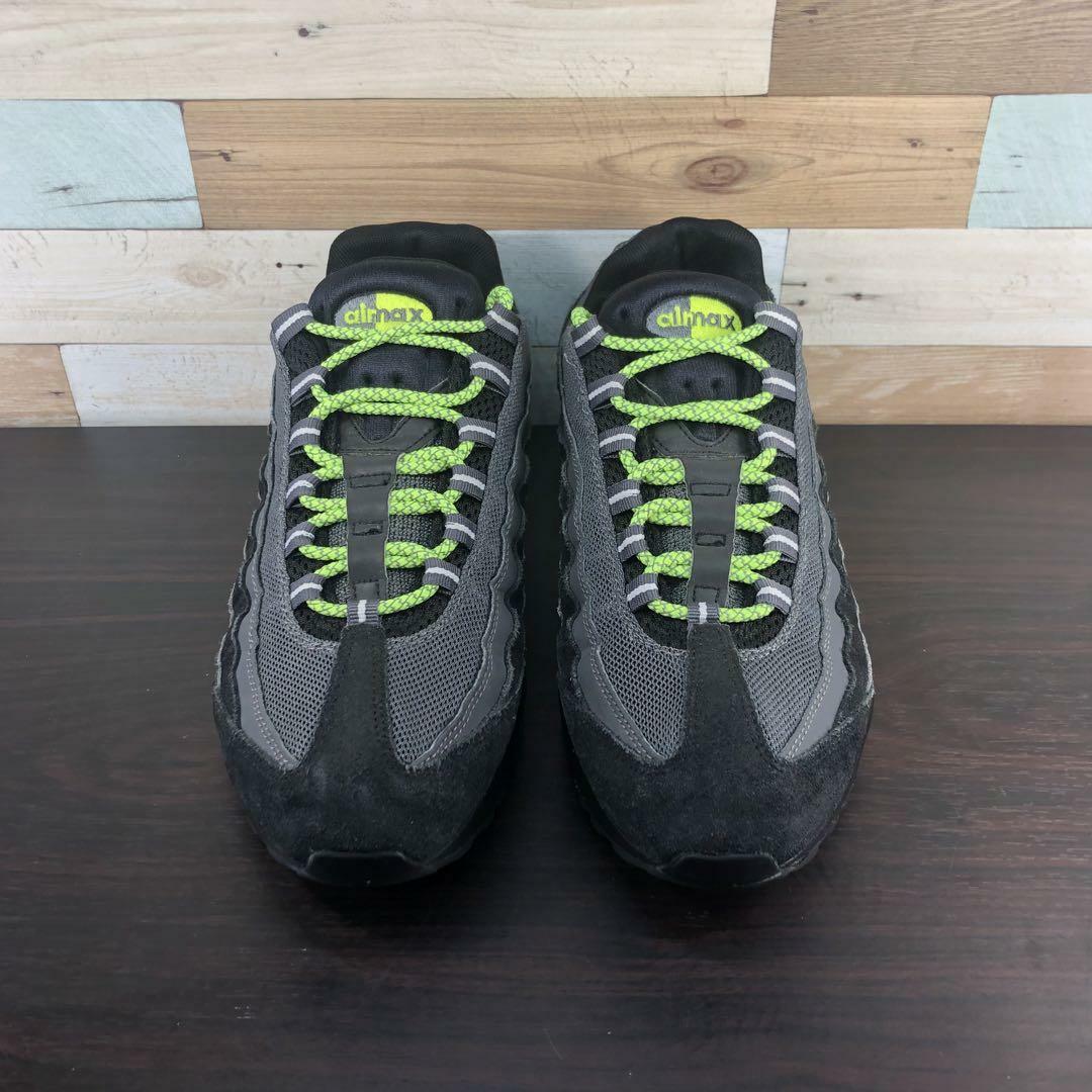 NIKE(ナイキ)のNIKE AIR MAX 95 ESSENTIAL 28cm メンズの靴/シューズ(スニーカー)の商品写真