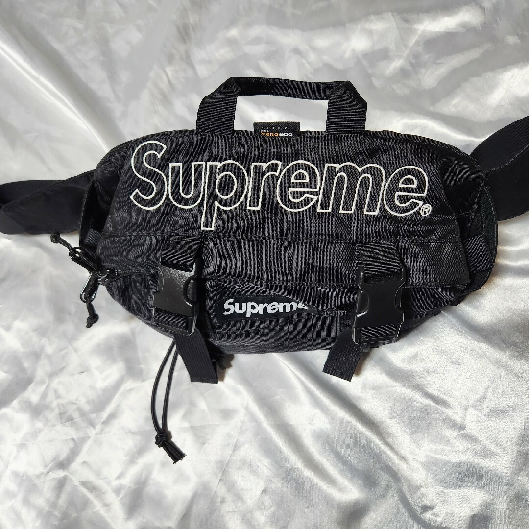 Supreme(シュプリーム)のsupreme 19FW Waist Bag CORDURA ボックスロゴ 黒 メンズのバッグ(ボディーバッグ)の商品写真