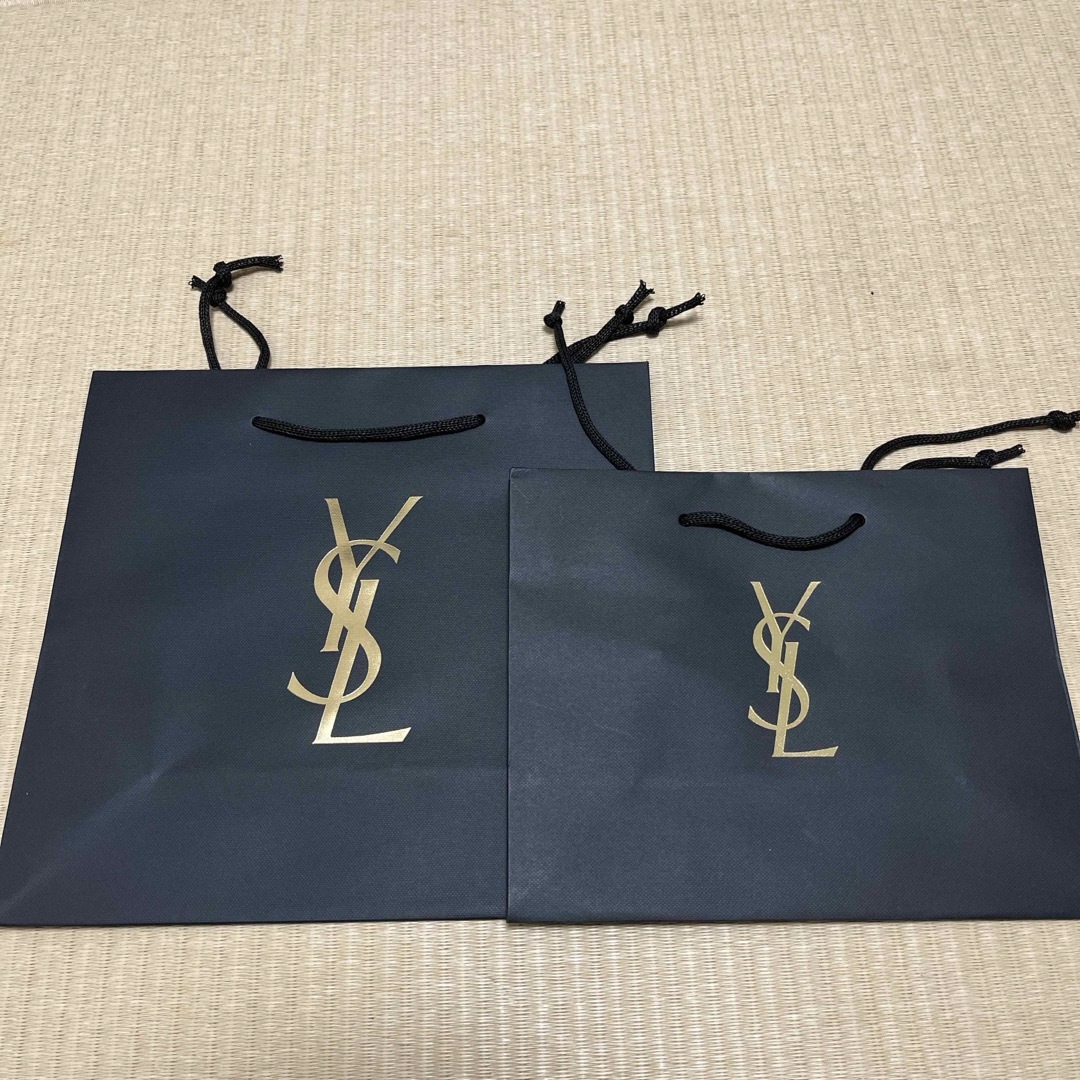 Yves Saint Laurent Beaute(イヴサンローランボーテ)のイヴ・サンローラン　ショッパー　ショップ袋 レディースのバッグ(ショップ袋)の商品写真