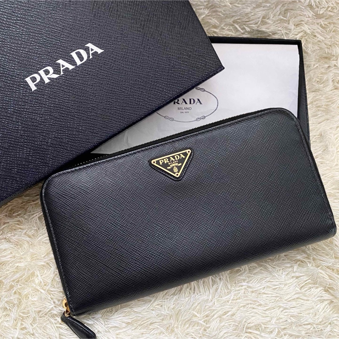 PRADA(プラダ)の極美品✨RFID新型 プラダ PRADA サフィアーノ ラウンドファスナー 財布 レディースのファッション小物(財布)の商品写真