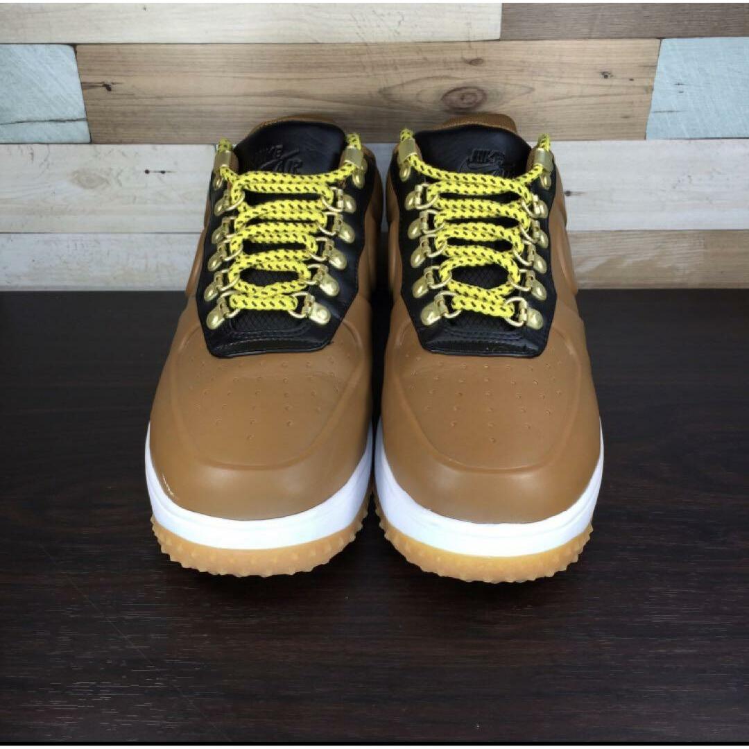 NIKE(ナイキ)のNIKE LUNAR FORCE 1 DUCKBOOT LOW 27cm メンズの靴/シューズ(スニーカー)の商品写真