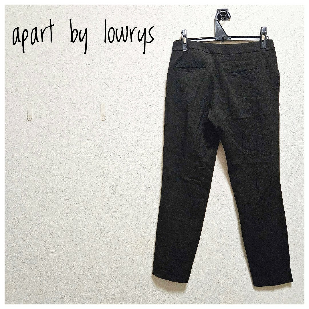 apart by lowrys(アパートバイローリーズ)のテーパードパンツ　スラックス　apart by lowrys　黒　M　式　行事 レディースのパンツ(カジュアルパンツ)の商品写真