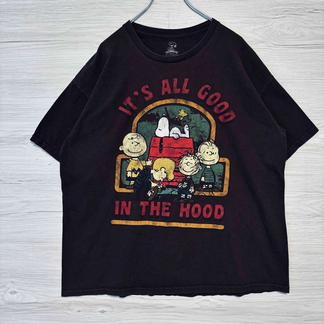 SNOOPY(スヌーピー)の【入手困難】ピーナッツ　スヌーピー　Tシャツ　XLサイズ　一点物　海外輸入　レア メンズのトップス(Tシャツ/カットソー(半袖/袖なし))の商品写真