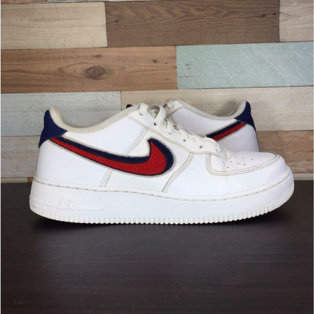 NIKE(ナイキ)のNIKE AIR FORCE 1 3D CHENILLE SWOOSH 25cm メンズの靴/シューズ(スニーカー)の商品写真