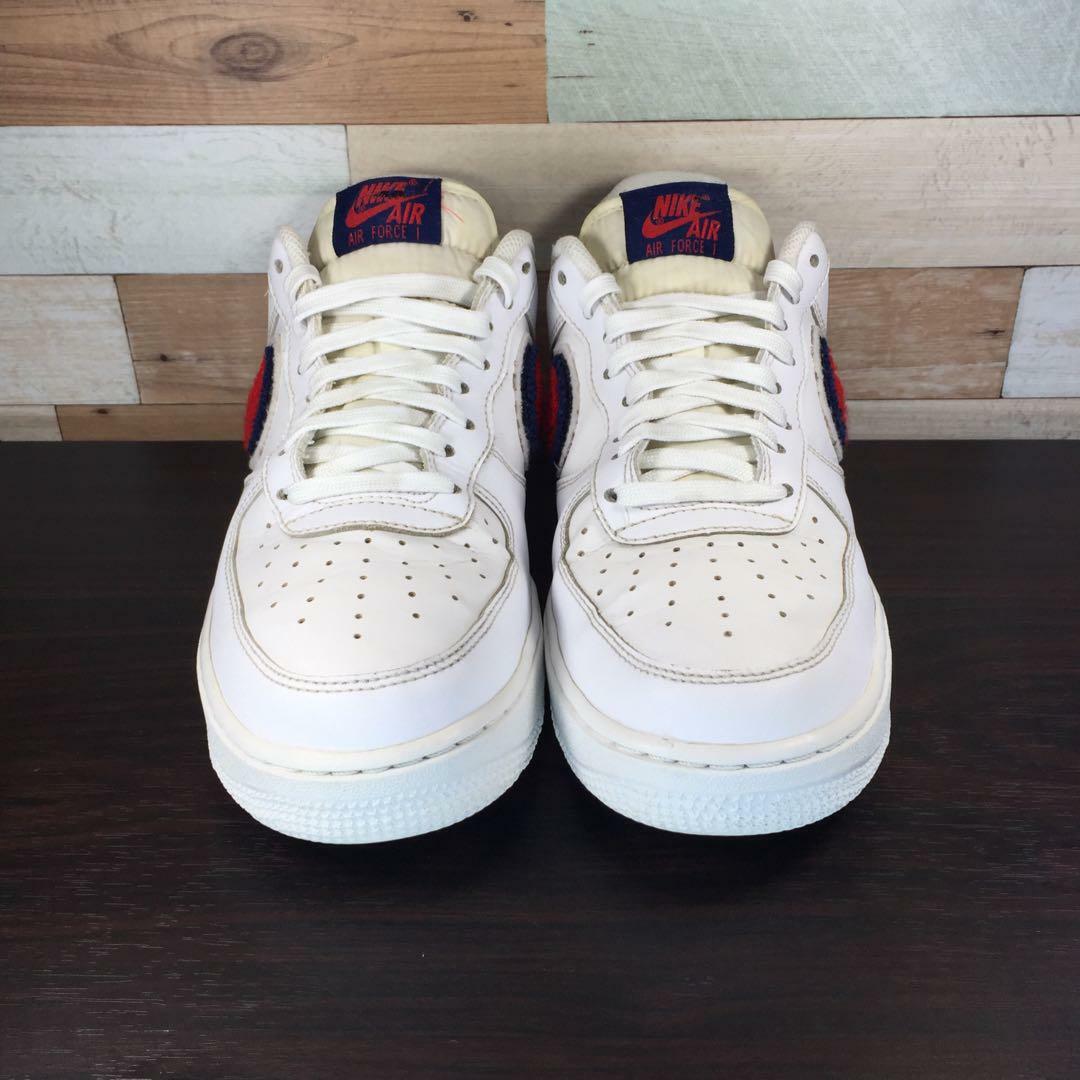 NIKE(ナイキ)のNIKE AIR FORCE 1 '07 LV8 26cm メンズの靴/シューズ(スニーカー)の商品写真