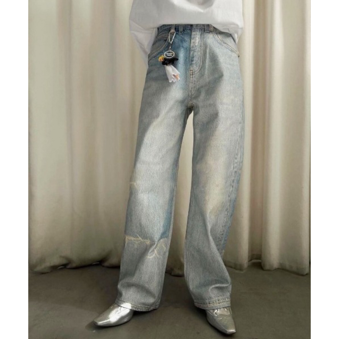 Ameri VINTAGE(アメリヴィンテージ)のアメリ TROMPE L′OEIL DENIM PANTS レディースのパンツ(デニム/ジーンズ)の商品写真
