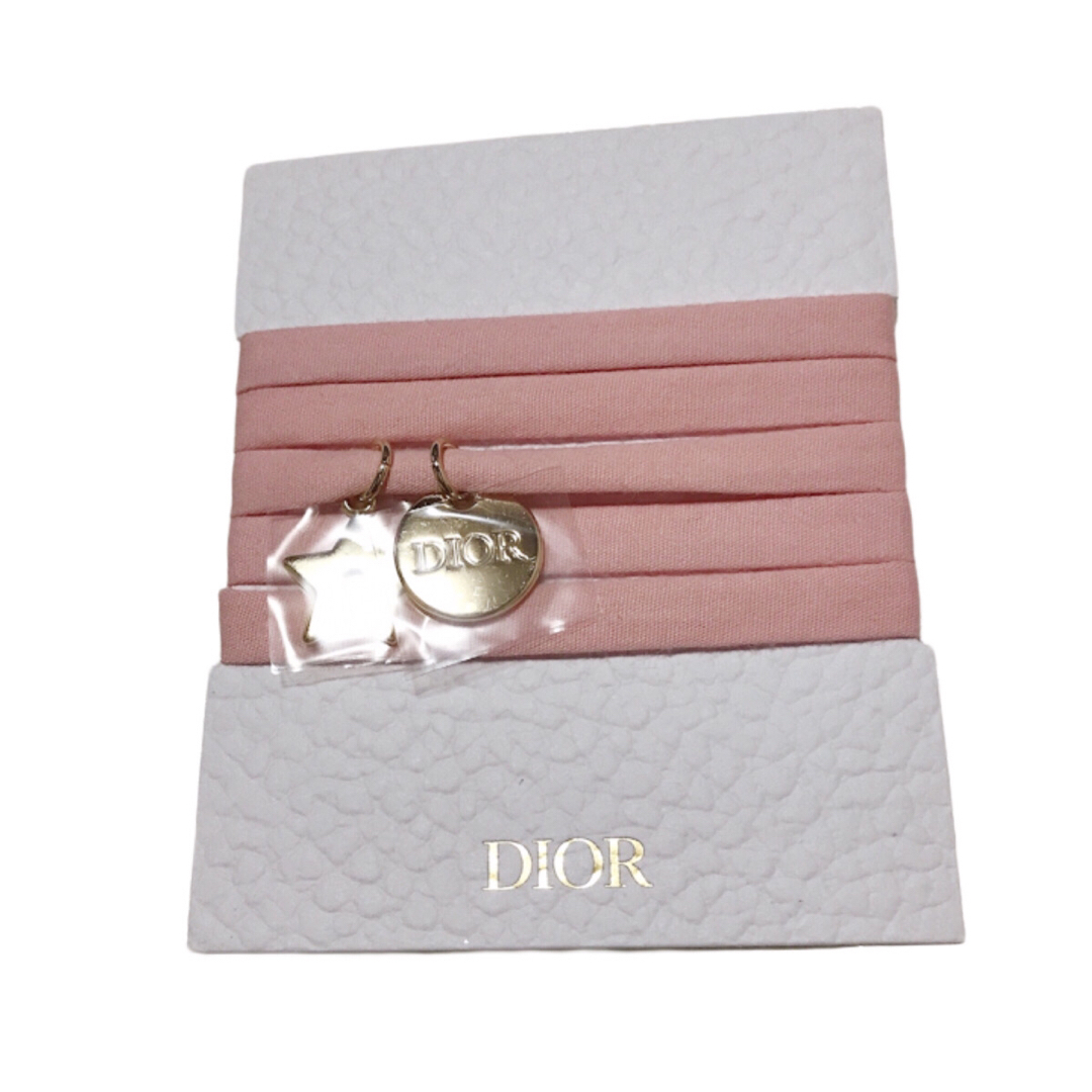 Christian Dior(クリスチャンディオール)の【未使用品】Dior 非売品　ブレスレット レディースのアクセサリー(ブレスレット/バングル)の商品写真