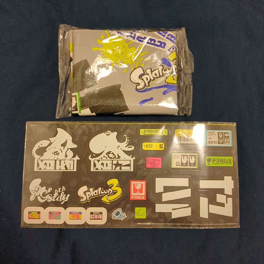 Nintendo Switch(ニンテンドースイッチ)のスプラトゥーン3　トートバッグ＆ステッカー エンタメ/ホビーのおもちゃ/ぬいぐるみ(キャラクターグッズ)の商品写真
