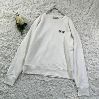 メゾンキツネ(MAISON KITSUNE')の美品 入手困難 メゾンキツネ トレーナー フォックスヘッド Lサイズ ホワイト(スウェット)