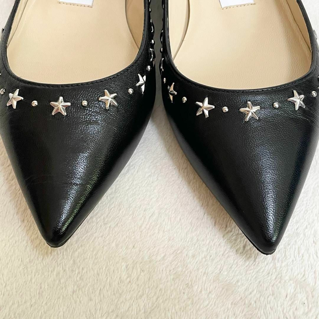 JIMMY CHOO(ジミーチュウ)の【美品✨】☆ジミーチュウ☆フラットパンプス☆スタッズ☆レザー☆22cm☆黒 レディースの靴/シューズ(ハイヒール/パンプス)の商品写真