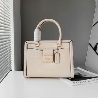 コーチ(COACH)のコーチCOACHバッグ グレースキャリーオール アイボリー オフホワイト(ハンドバッグ)