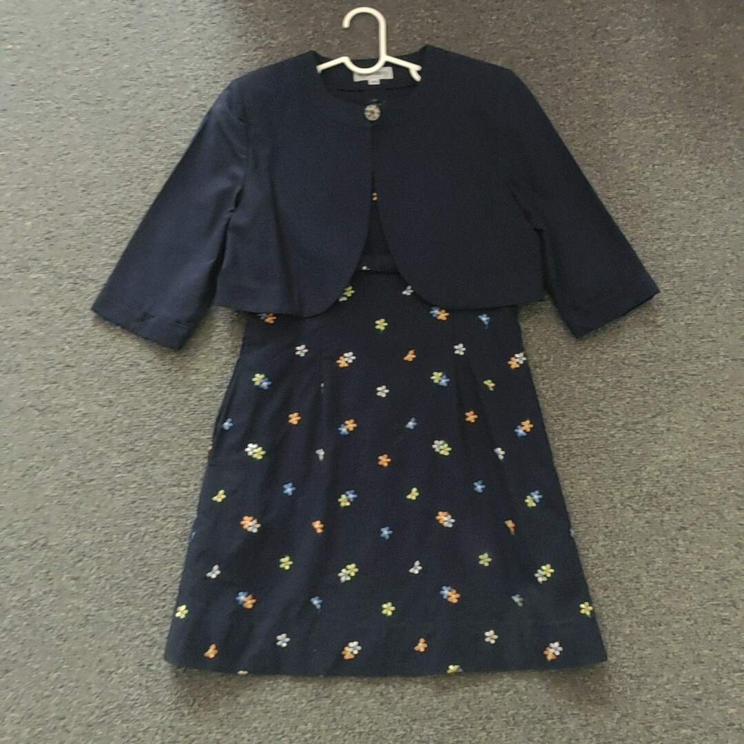 BURBERRY(バーバリー)のBURBERRY　BURBERRY セットアップ フォーマル アンサンブル キッズ/ベビー/マタニティのキッズ服女の子用(90cm~)(ワンピース)の商品写真