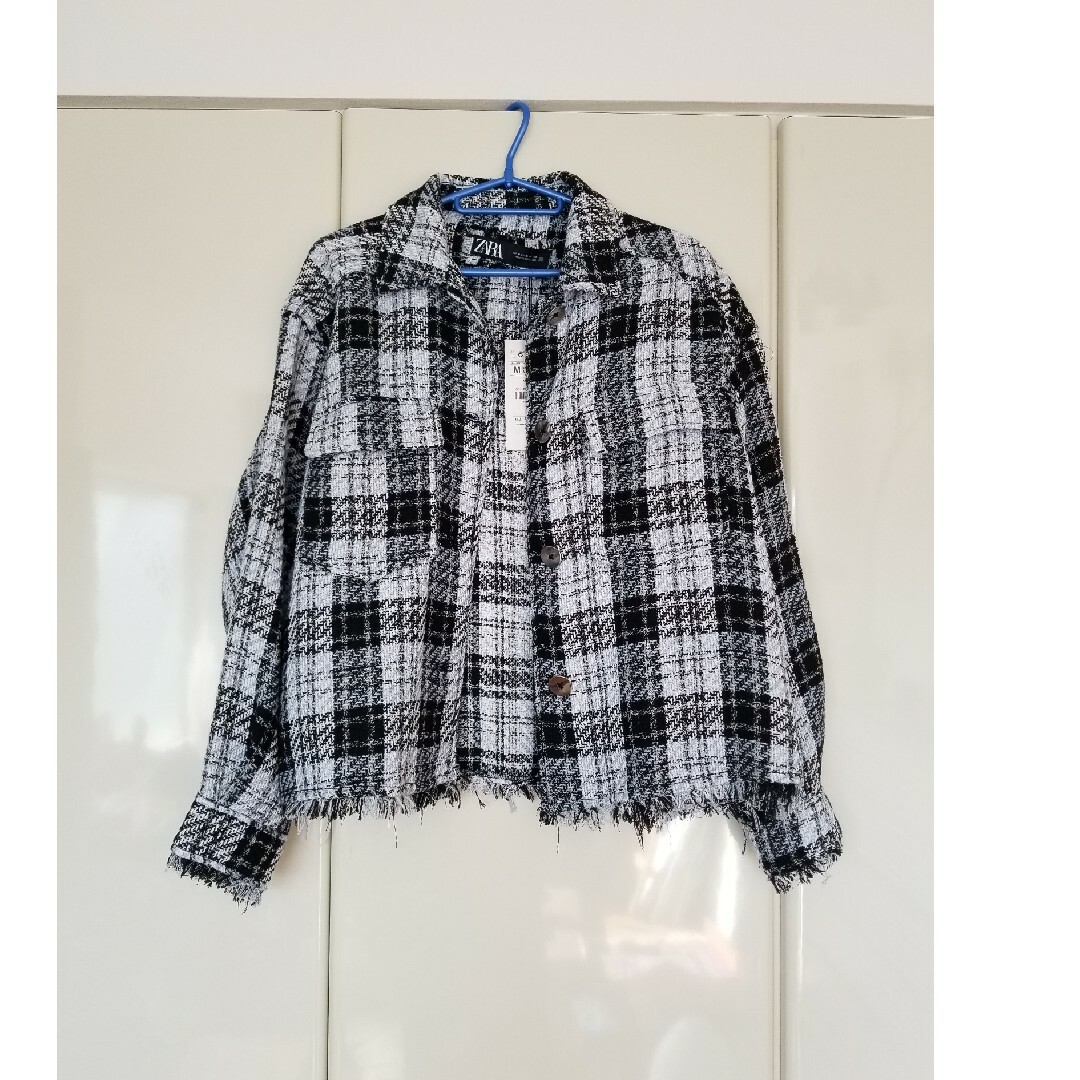 ZARA(ザラ)の【タグ付き新品未使用】Zara ツイード シャツ ジャケット レディースのトップス(シャツ/ブラウス(長袖/七分))の商品写真