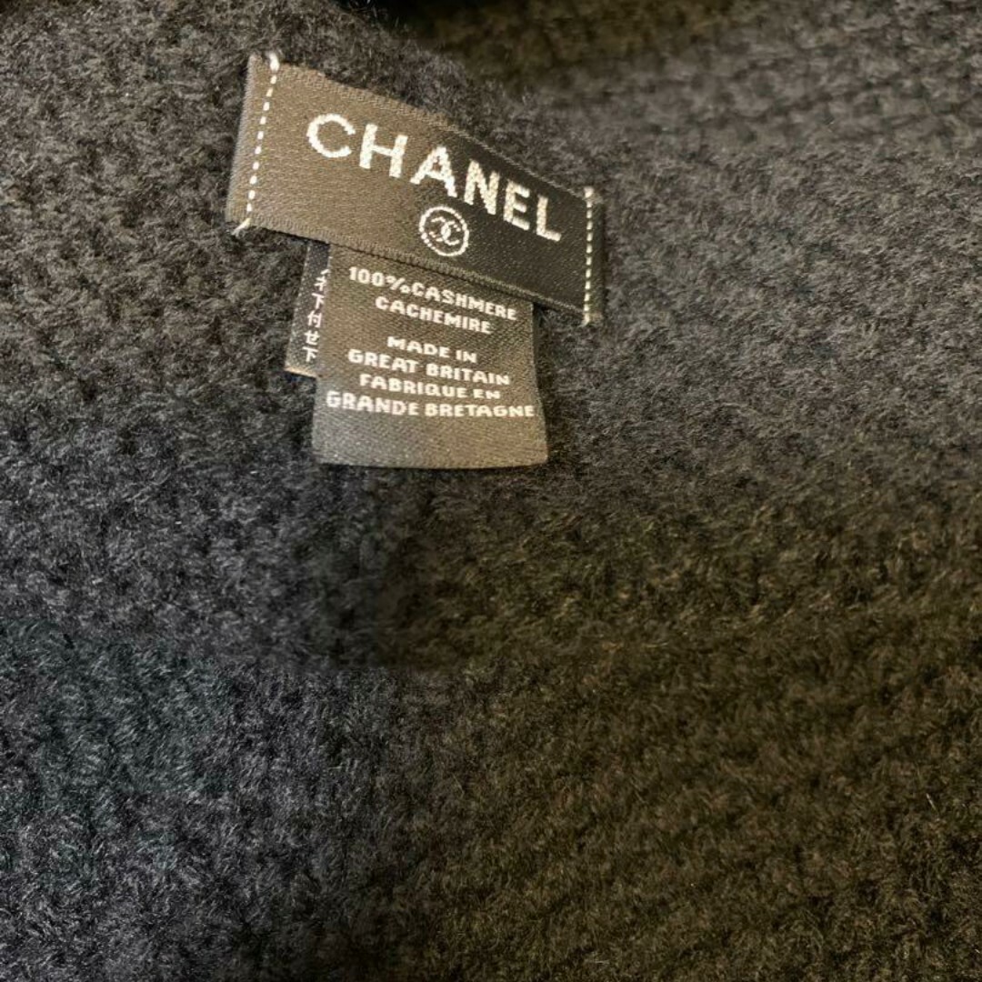 CHANEL(シャネル)のCHANEL シャネル 15Bカシミヤ ニットキャップ ブラック レディースの帽子(ニット帽/ビーニー)の商品写真