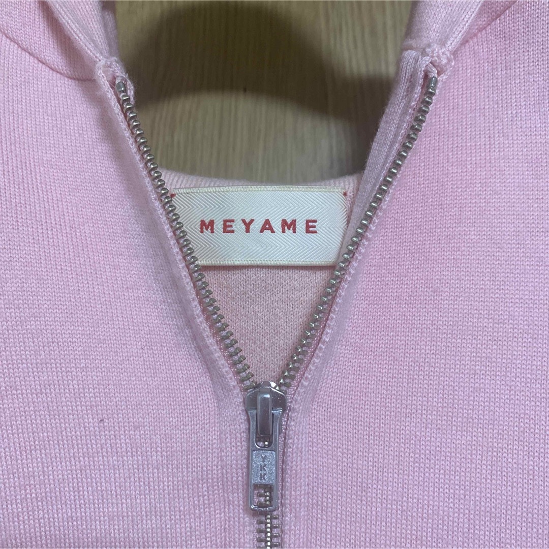 TOMORROWLAND(トゥモローランド)のMEYAME ハーフジップフーディ HALF ZIP KNIT HOODIE レディースのトップス(パーカー)の商品写真