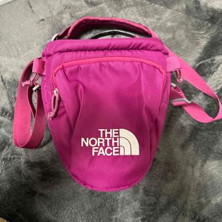 ザノースフェイス(THE NORTH FACE)のTHE NORTH FACEカメラバック　ピンク(登山用品)