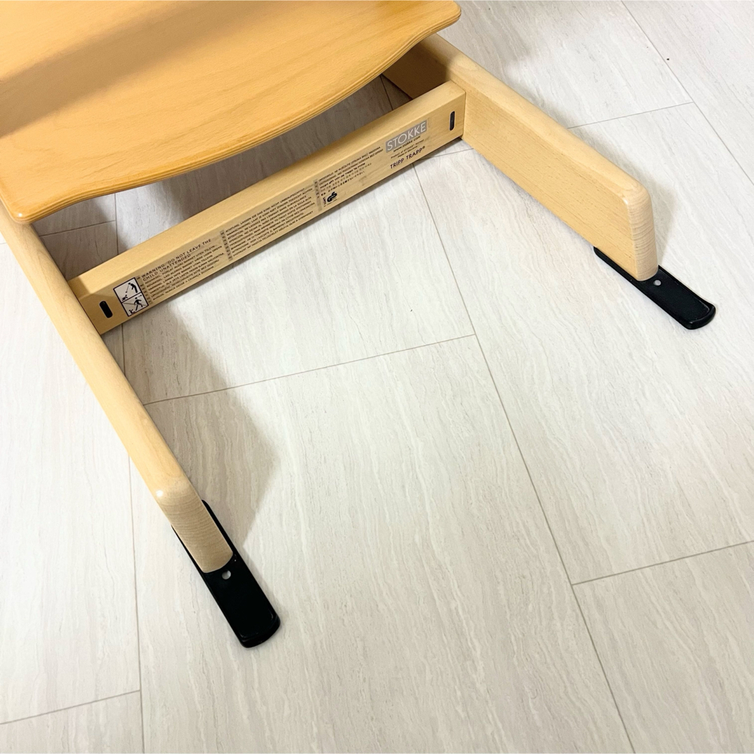 Stokke(ストッケ)のベビーセット付き【ナチュラル】ストッケ トリップトラップ シリアル3 インテリア/住まい/日用品の椅子/チェア(その他)の商品写真