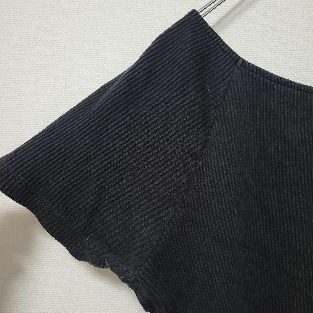 UNIQLO(ユニクロ)の125/ユニクロ　リブTシャツ　バレエネック　XL　黒　半袖　大きいサイズ レディースのトップス(Tシャツ(半袖/袖なし))の商品写真