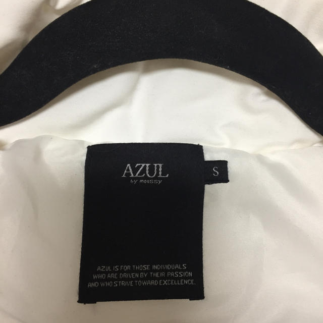 AZUL by moussy(アズールバイマウジー)のAZULダウンコート レディースのジャケット/アウター(ダウンジャケット)の商品写真