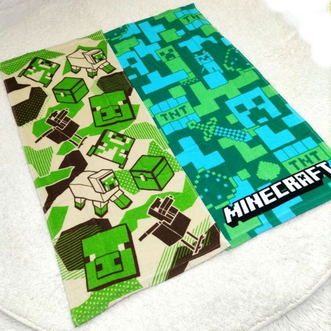 Minecraft(マインクラフト)のマインクラフトフェイスタオル２枚組旅行アウトドア水泳レジャー運動会マイクラＢ エンタメ/ホビーのアニメグッズ(タオル)の商品写真