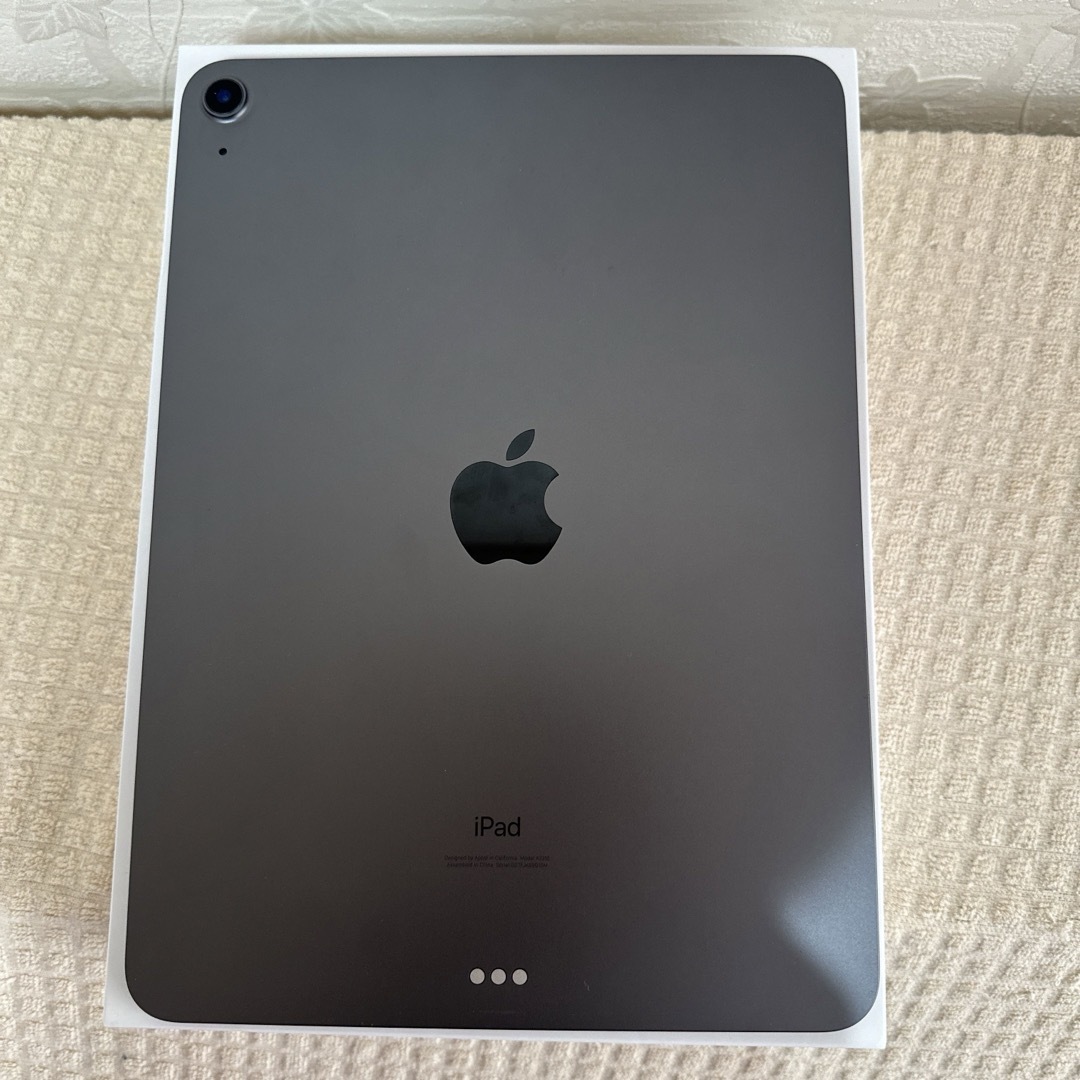 iPad(アイパッド)のApple iPad Air 4  Wi-Fi 64GB『美品』 スマホ/家電/カメラのPC/タブレット(タブレット)の商品写真