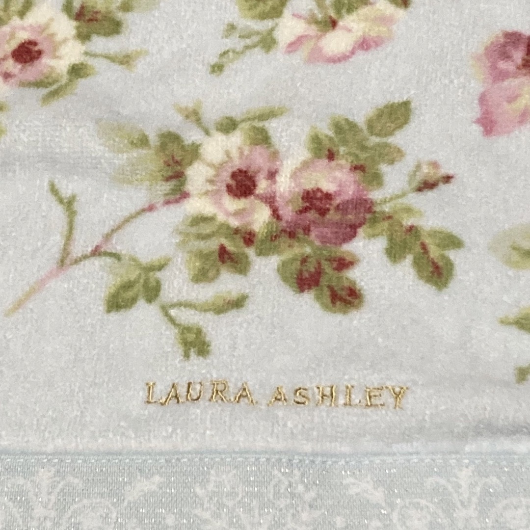 LAURA ASHLEY(ローラアシュレイ)の新品☆ローラアシュレイ フェイスタオル 2枚☆アンジェリカ☆ピンク ブルー インテリア/住まい/日用品の日用品/生活雑貨/旅行(タオル/バス用品)の商品写真