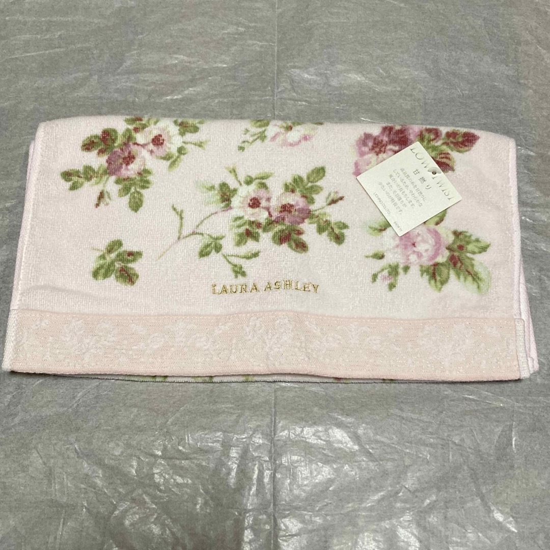 LAURA ASHLEY(ローラアシュレイ)の新品☆ローラアシュレイ フェイスタオル 2枚☆アンジェリカ☆ピンク ブルー インテリア/住まい/日用品の日用品/生活雑貨/旅行(タオル/バス用品)の商品写真